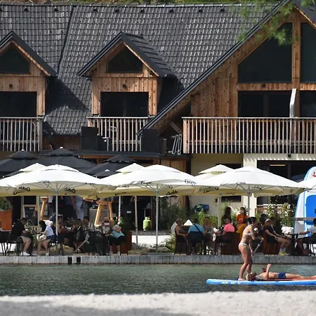 Hisa Ob Jezeru - House By The 아파트 *