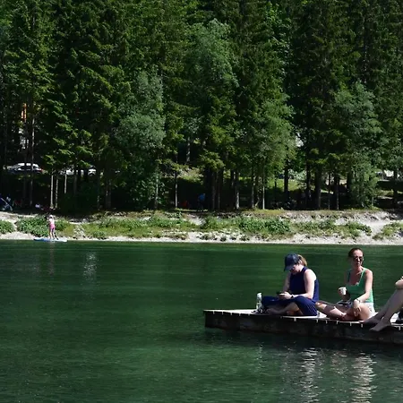 Hisa Ob Jezeru - House By The