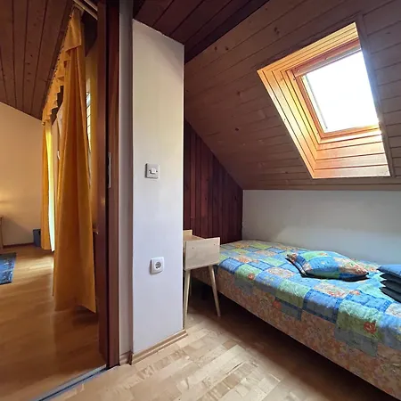 Hisa Ob Jezeru - House By The