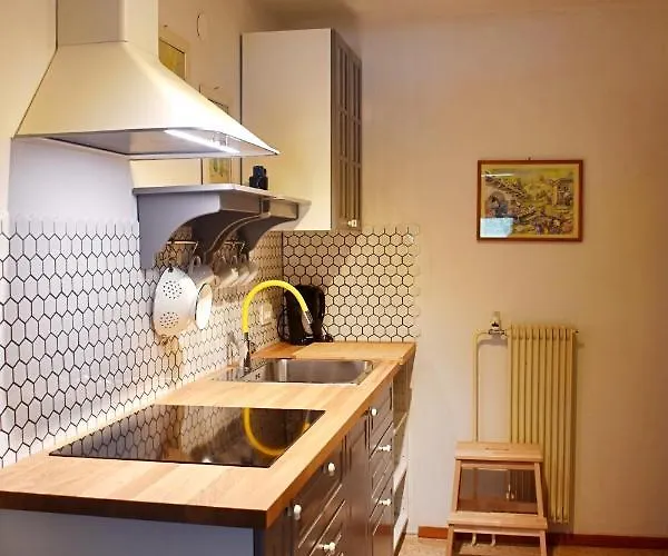 Hisa Ob Jezeru - House By The קרנייסקה גורה