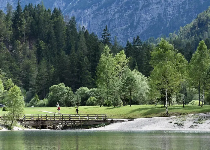 Hiša Ob Jezeru - House By The Apartmán